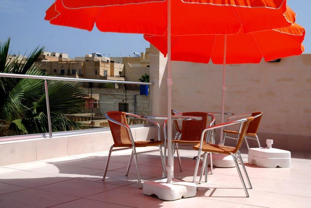 Anna Karistu Accommodation Kerċem Eksteriør billede