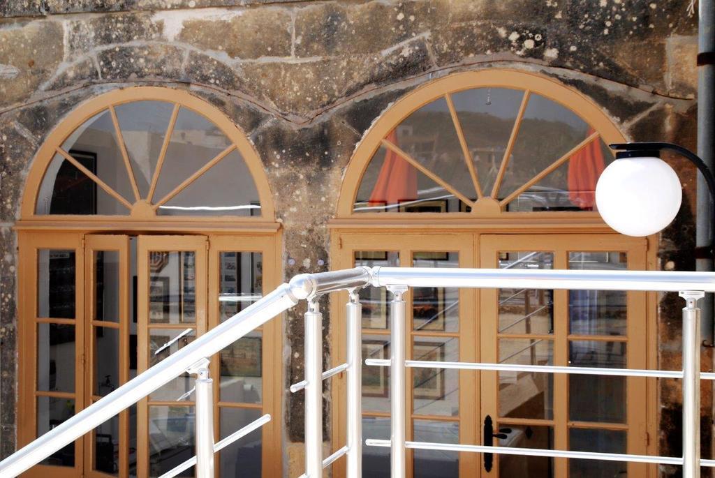 Anna Karistu Accommodation Kerċem Eksteriør billede